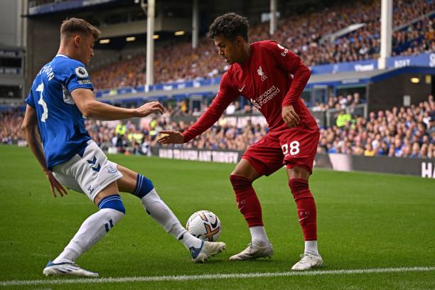 他们涌现出 他们涌现出