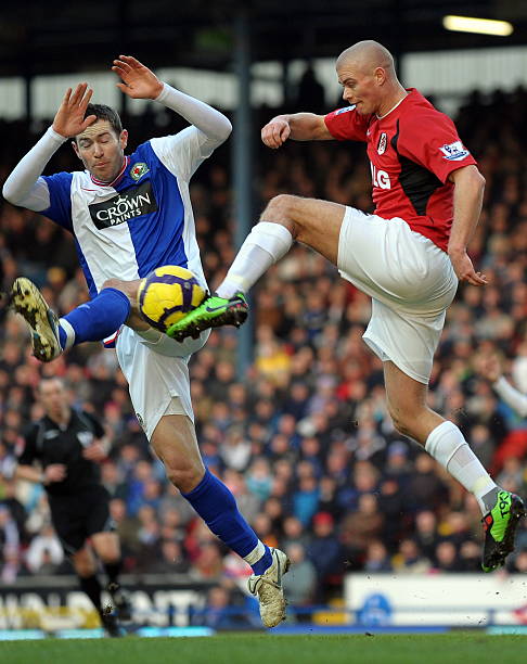 通過他們的 通過他們的